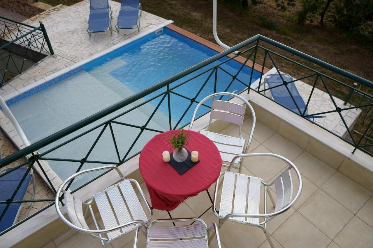 Semiramis Suites With Pool Kalamáta Kültér fotó