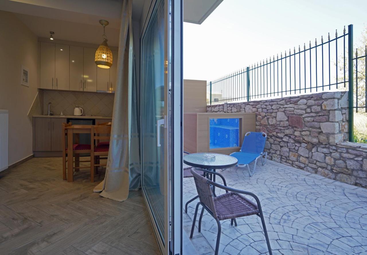 Semiramis Suites With Pool Kalamáta Kültér fotó