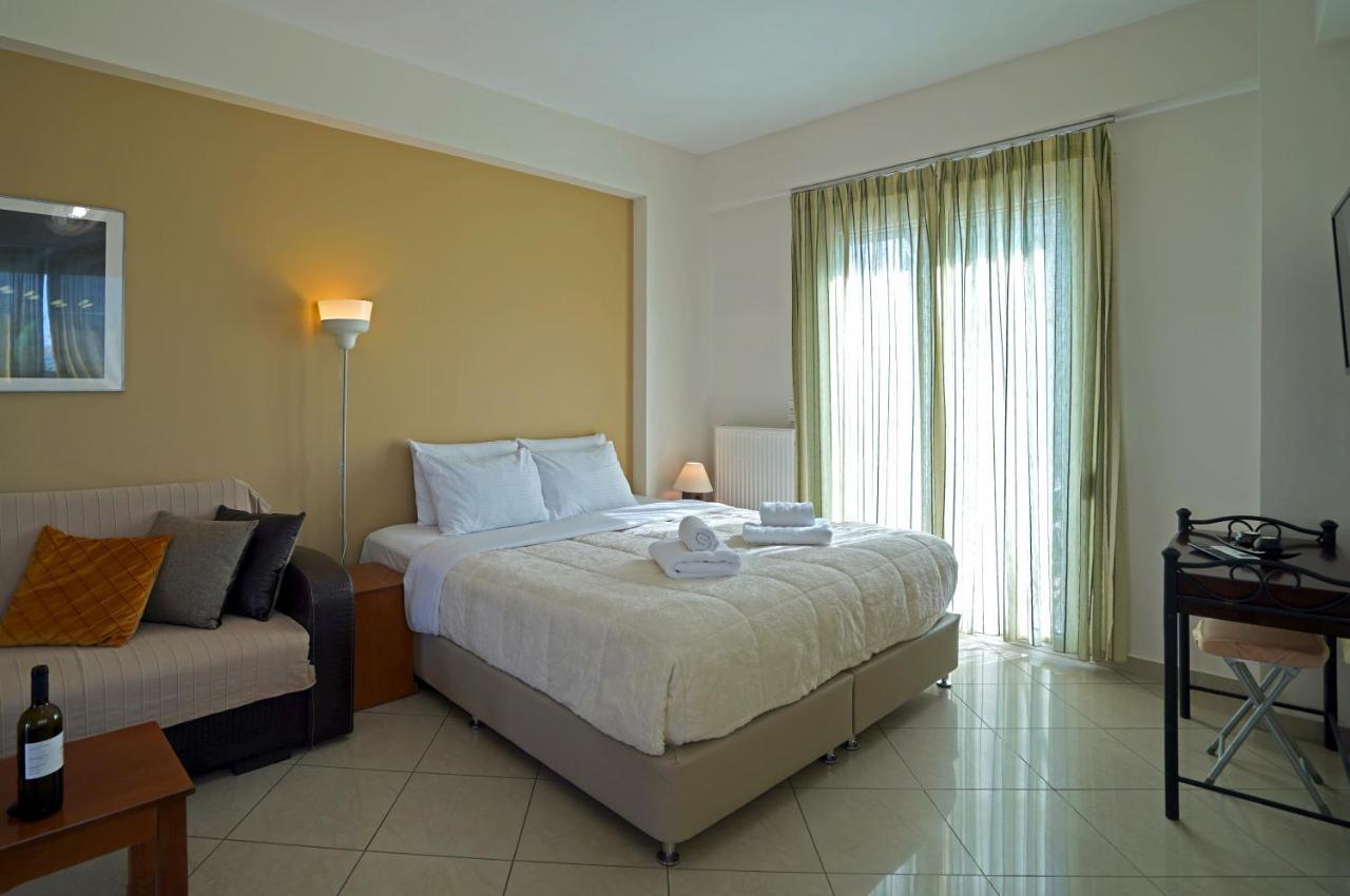 Semiramis Suites With Pool Kalamáta Kültér fotó