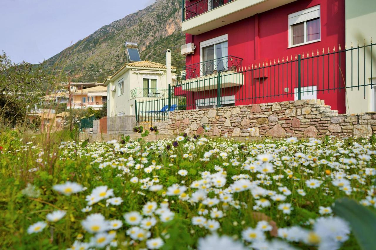 Semiramis Suites With Pool Kalamáta Kültér fotó