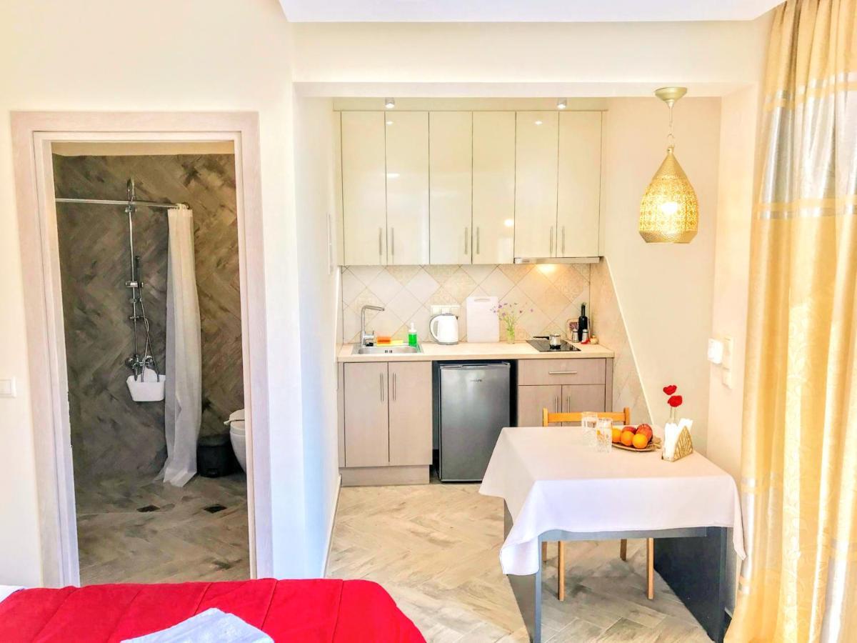 Semiramis Suites With Pool Kalamáta Kültér fotó